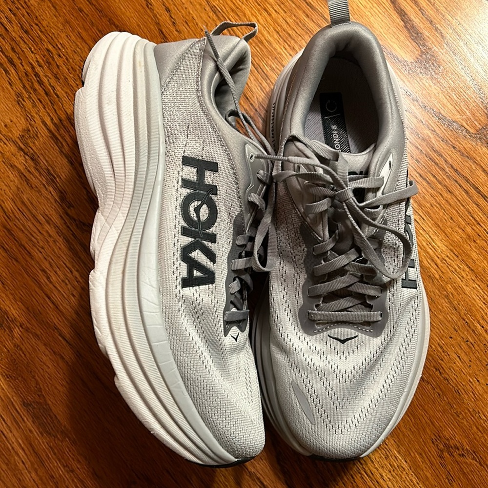 Men’s Hoka Bondi 8 Running Shoes 9.5 2E